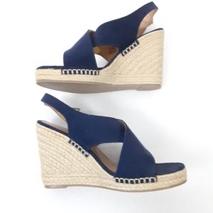 Apt. 9 Navy Wedges Size 8.5 Medium